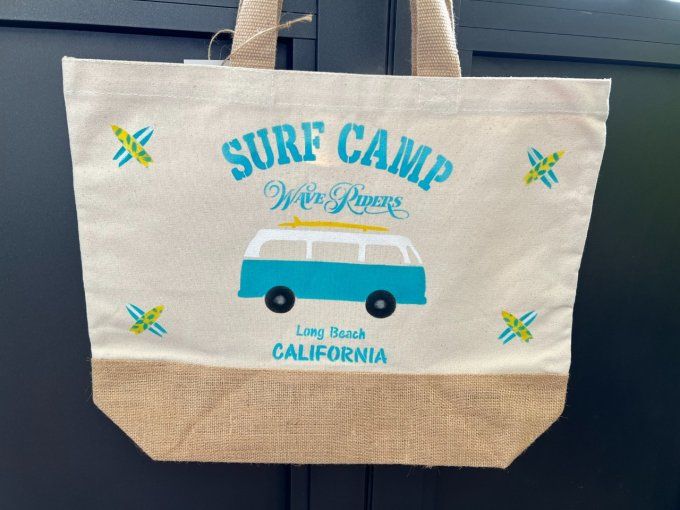 Pochoir Surf Camp