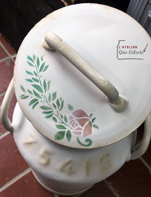 Pochoir Camaëlle Parfumerie de Grasse